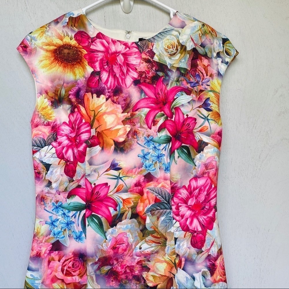 Alexia Admor Pink Rose & Sunflower Neoprene Sheath Dress | Floral Scuba Dress - Picture 4 of 10